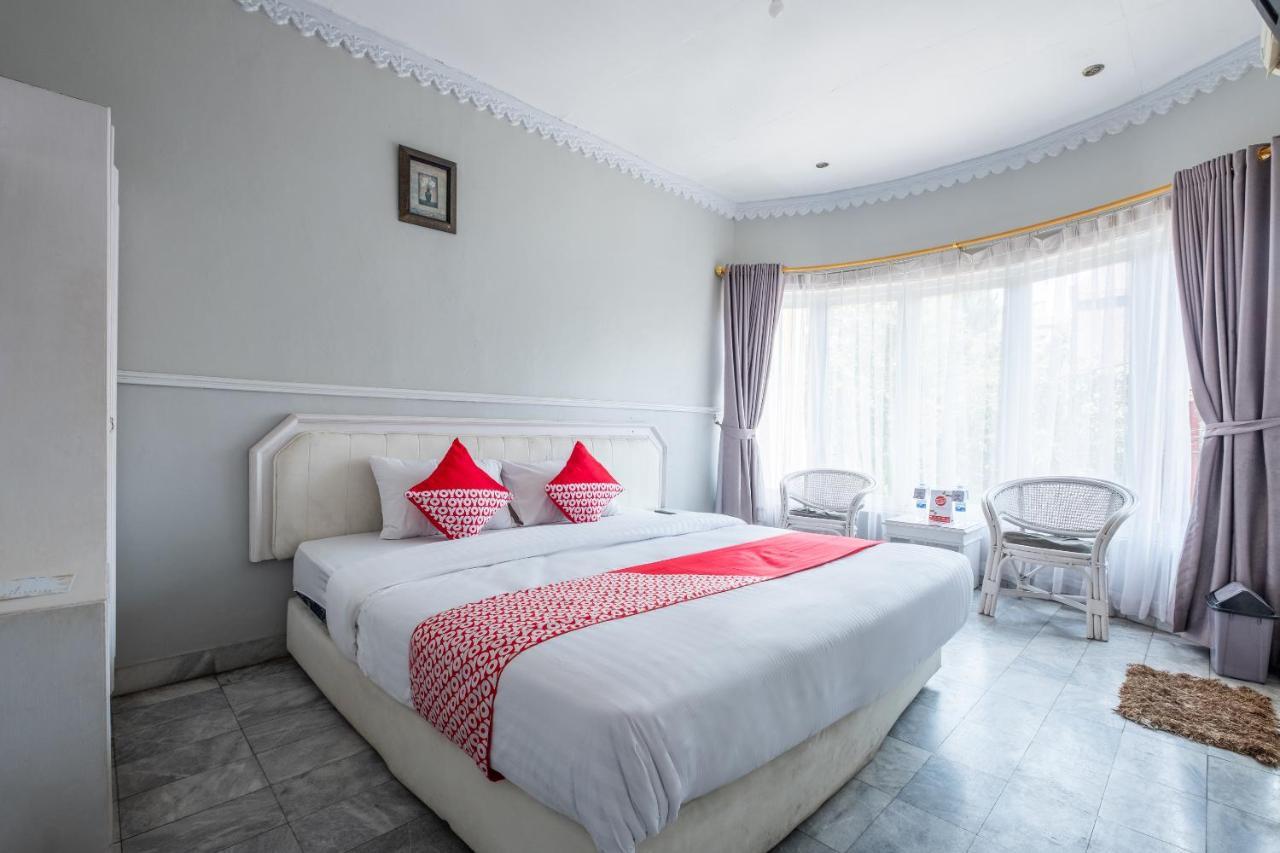 Oyo 1444 Patradissa Stasiun Bandung Hotel Екстериор снимка