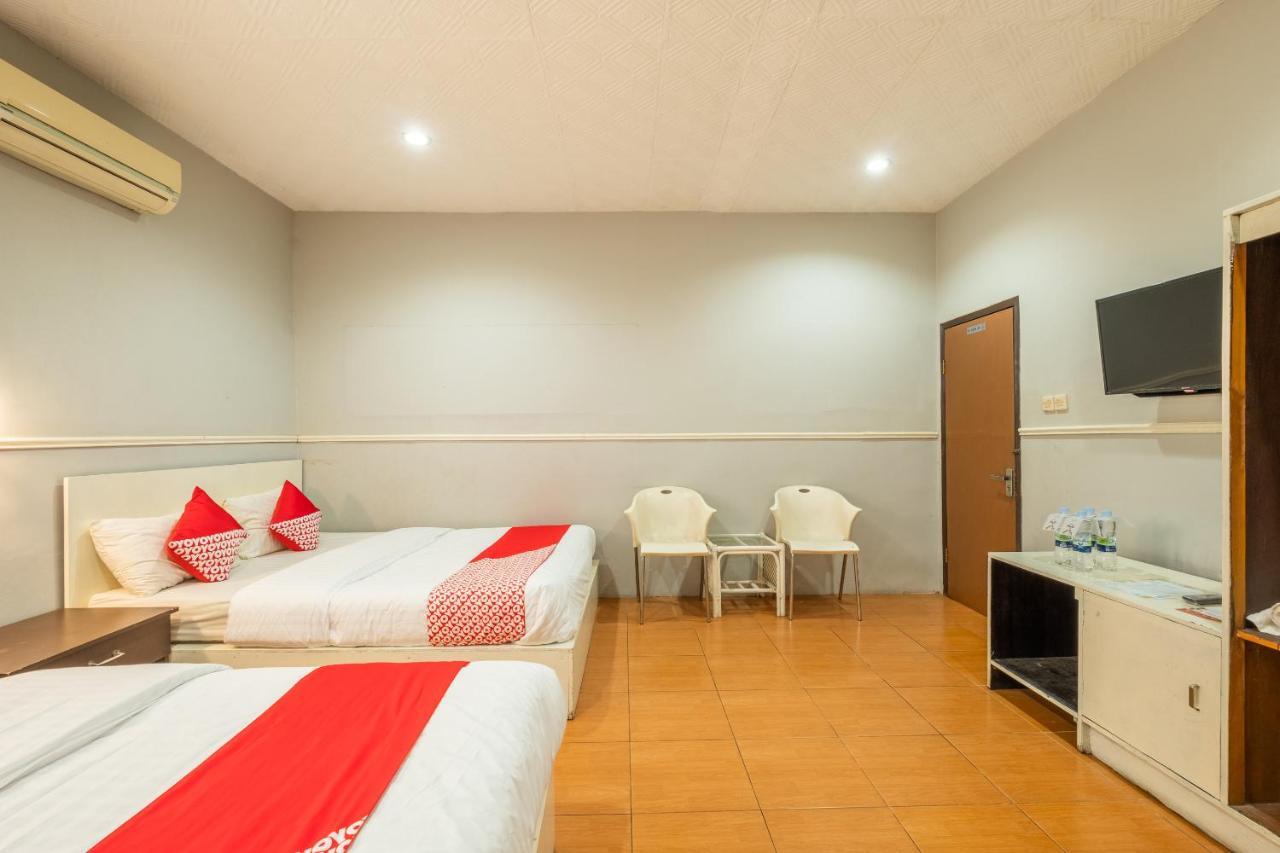Oyo 1444 Patradissa Stasiun Bandung Hotel Екстериор снимка