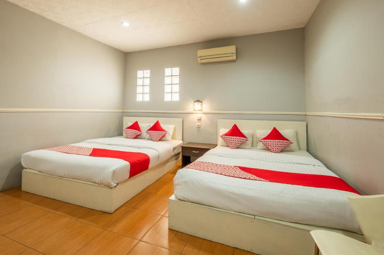 Oyo 1444 Patradissa Stasiun Bandung Hotel Екстериор снимка