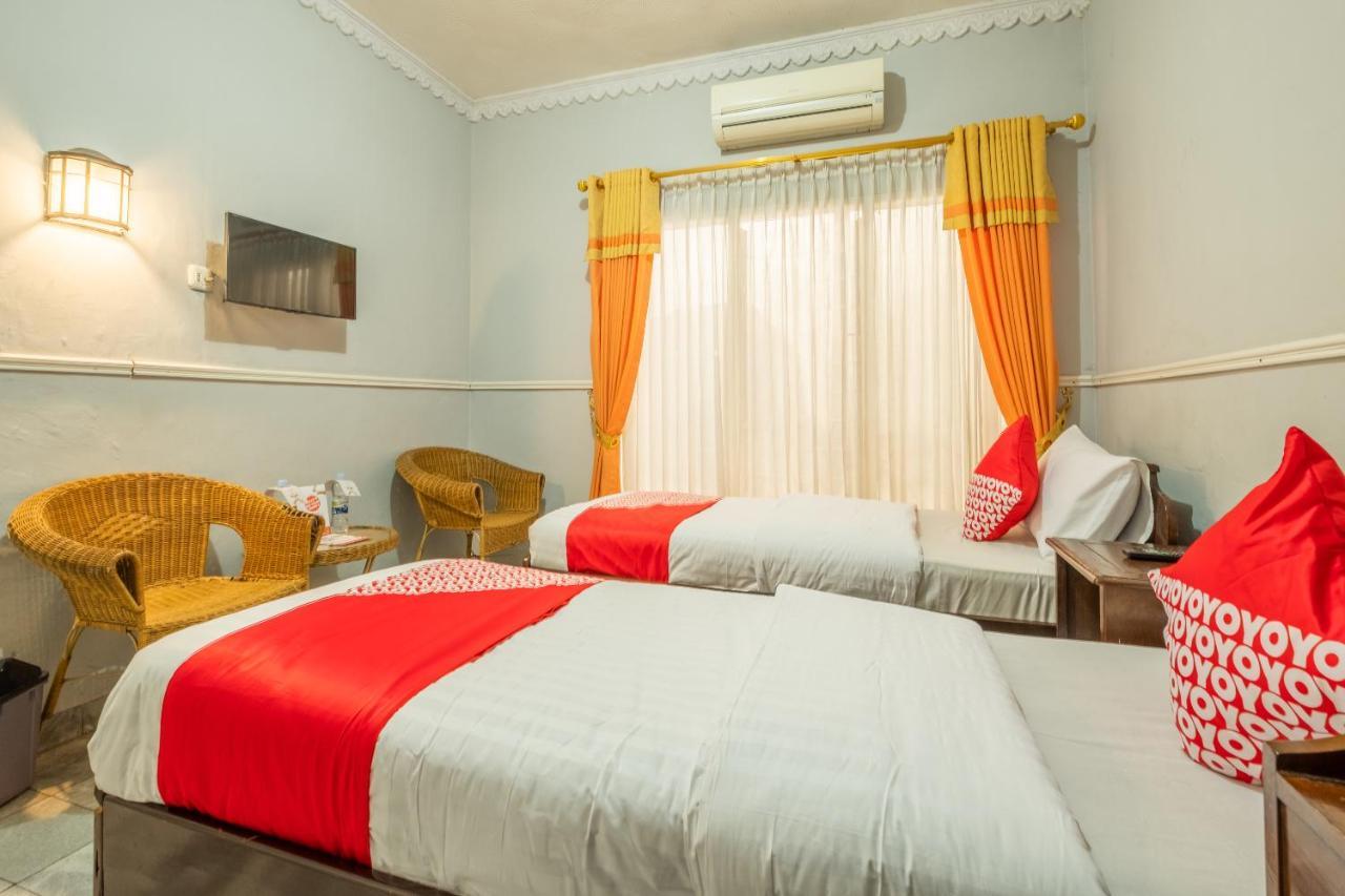 Oyo 1444 Patradissa Stasiun Bandung Hotel Екстериор снимка