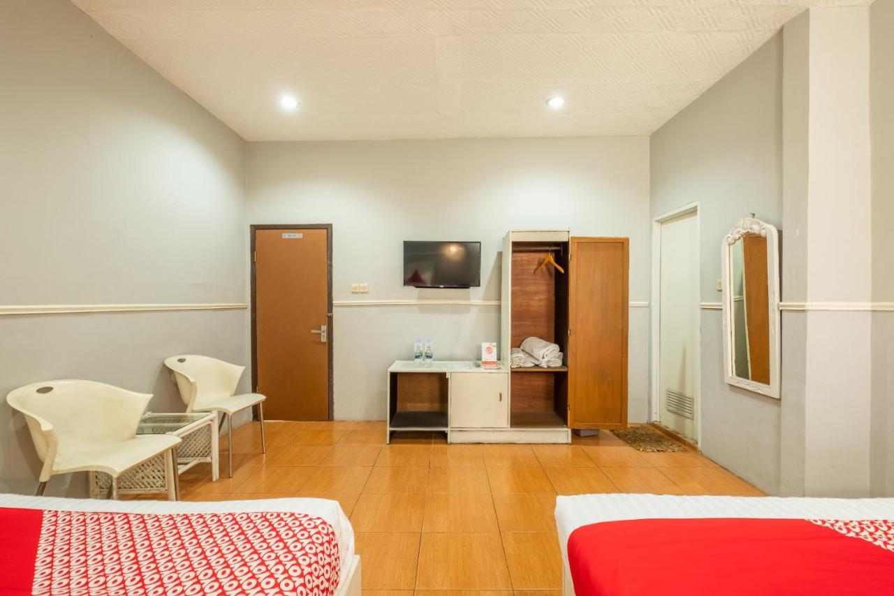 Oyo 1444 Patradissa Stasiun Bandung Hotel Екстериор снимка