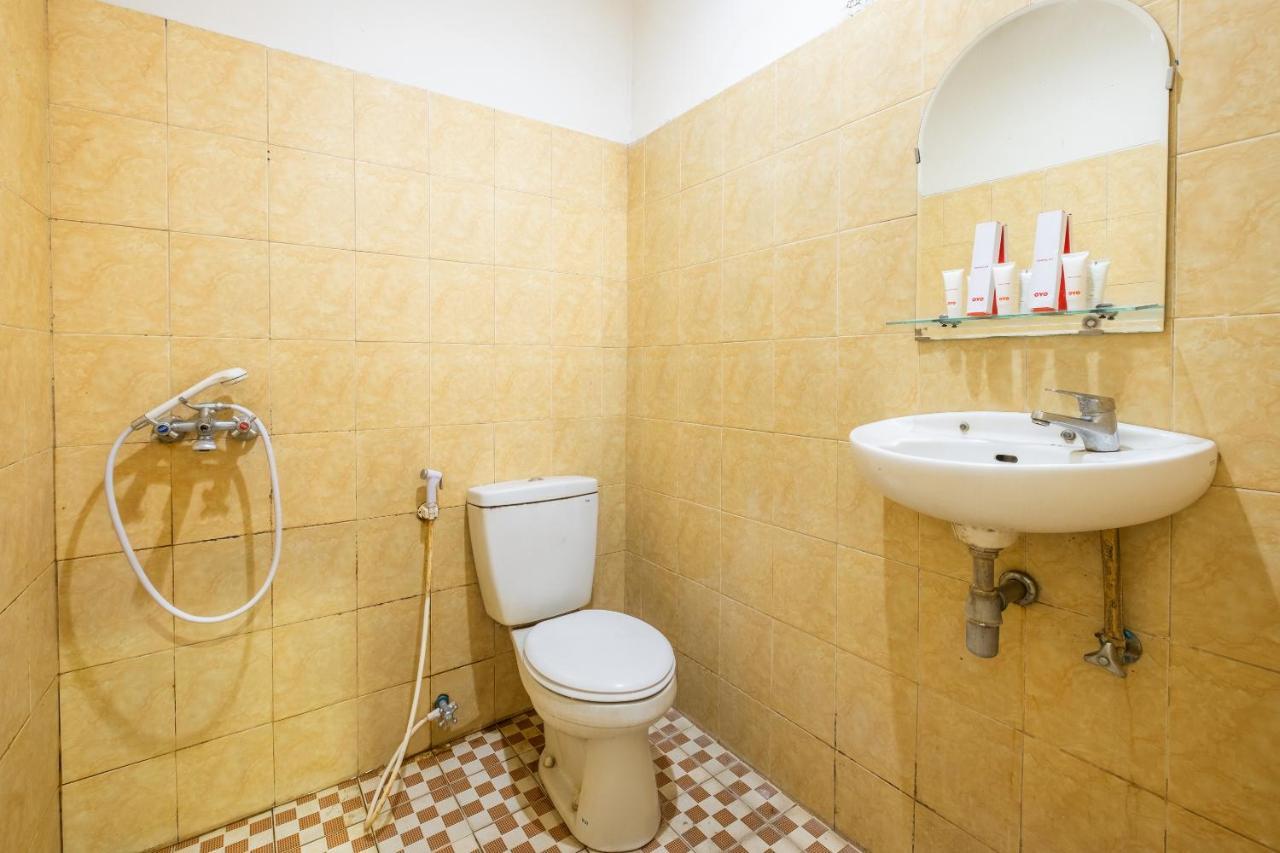 Oyo 1444 Patradissa Stasiun Bandung Hotel Екстериор снимка