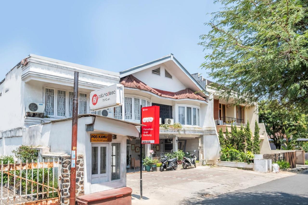 Oyo 1444 Patradissa Stasiun Bandung Hotel Екстериор снимка